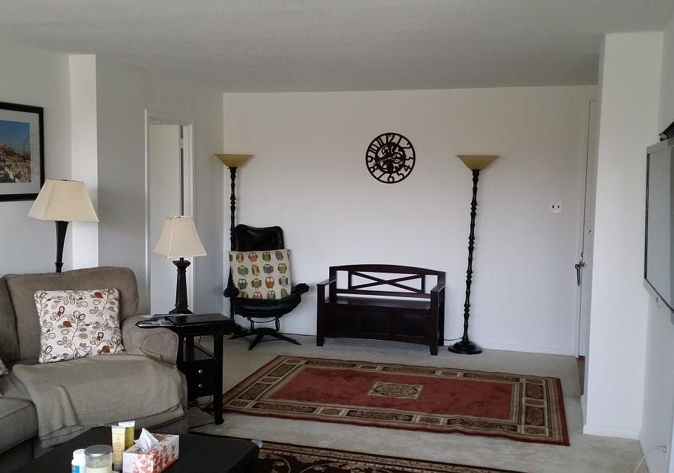 Living room / entrance