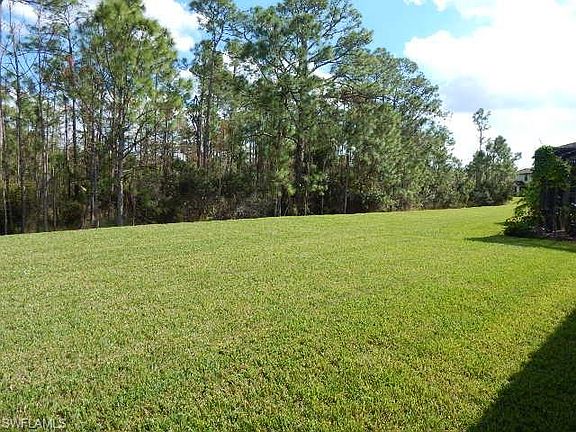 4th image of 10981 Cherry Laurel Dr