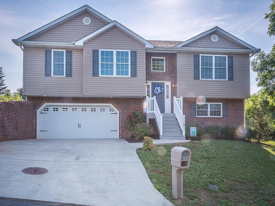 1st image of 1121 Stone Dr