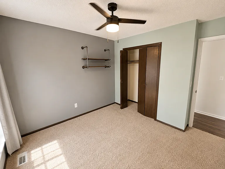 143 Ej Frick Dr — Photo 17
