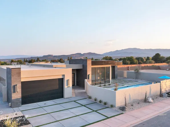 684 E Crimson Flare Ln, Ivins, UT 84738