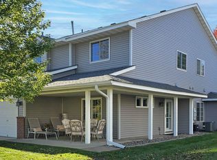 656 Oak Ln, Lino Lakes, MN 55014