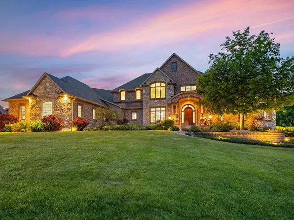 2828 E Apple Hill Blvd, Appleton, WI 54913