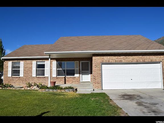 2nd image of 1617 S Oakview Ln