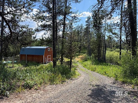 4th image of 40 Black Pine Pl