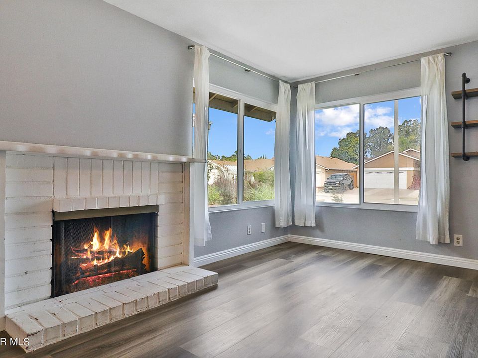 1st image of 4365 N Woodglen Dr