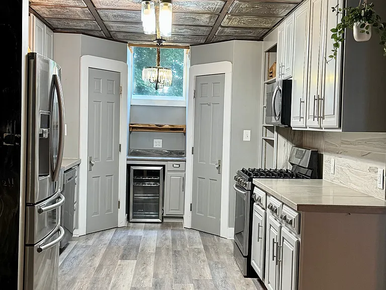 1382 Cavern Ct — Photo 6