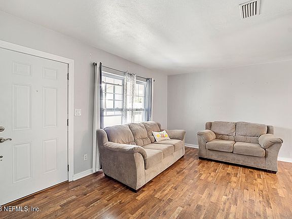 5th image of 5216 MARLENE Avenue