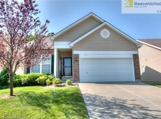 9814 N Oxford Ct, Kansas City, MO 64157