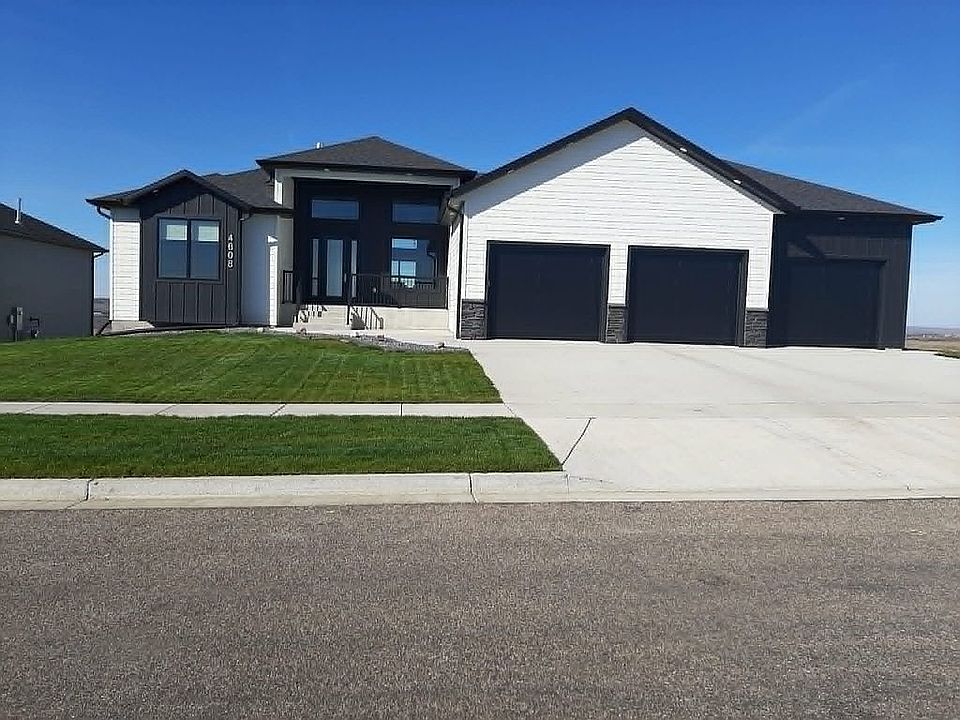 1st image of 4608 Elk Ridge Dr