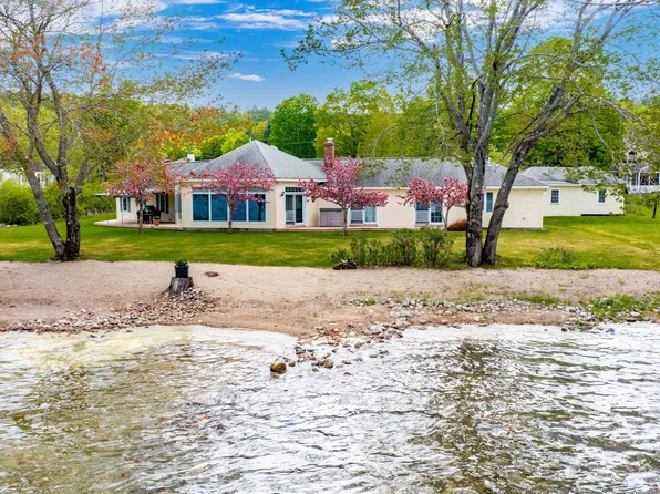 1 Mayhew Turnpike, Bridgewater, NH 03222