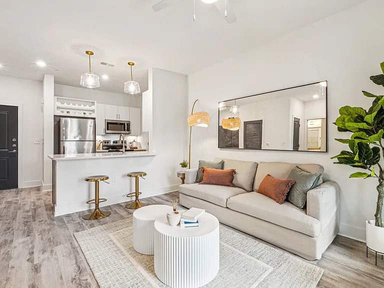 Forena Luxury Living — Photo 42