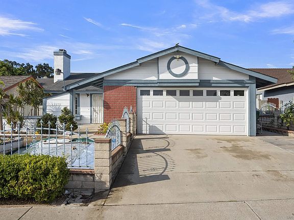 5th image of 5878 Parkmead Ct