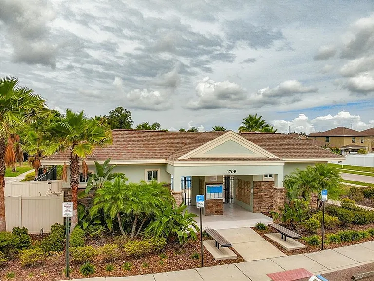 1702 Ivory Goose Pl — Photo 28