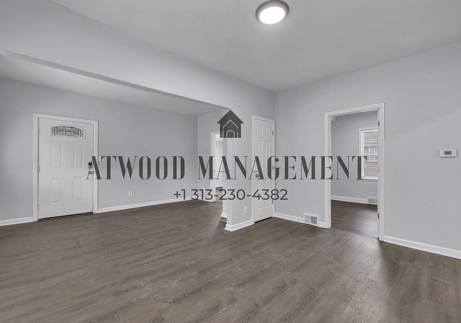This beautifully updated 3-bedroom, 2-bath single-family home is ready for move-in! — Photo 2