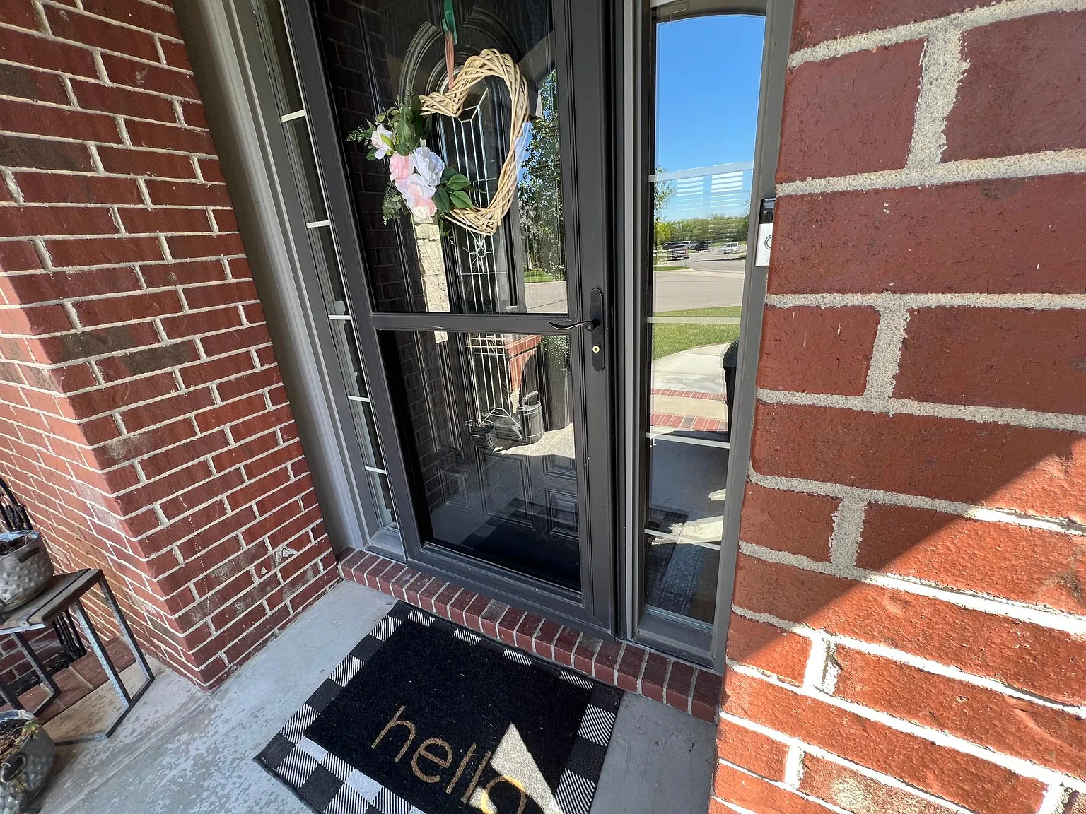 1867 N Peckham Ct — Photo 4