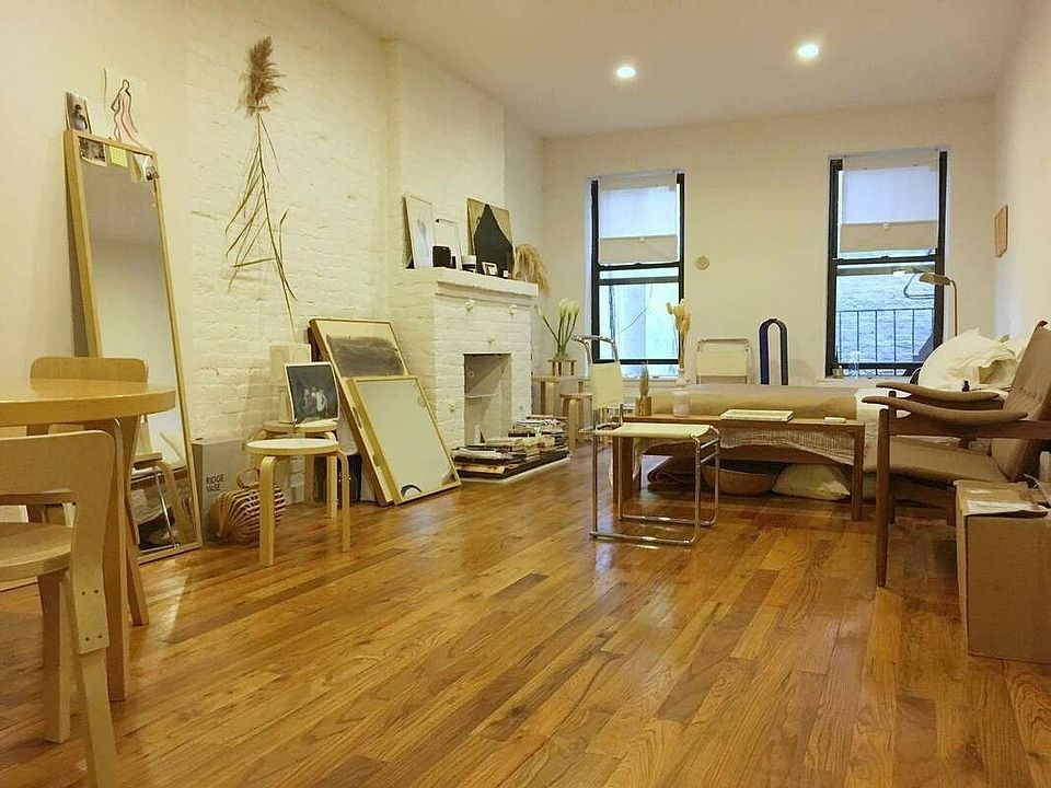 1st image of 14 1st Ave APT 2C