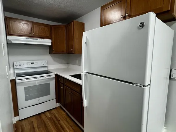 The Jules Apartments, 872 SW 135th St APT 2, Burien, WA 98146