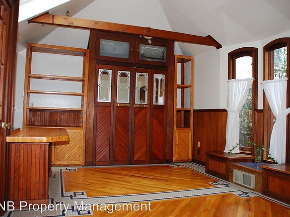 3rd image of 415 Turney St #415B