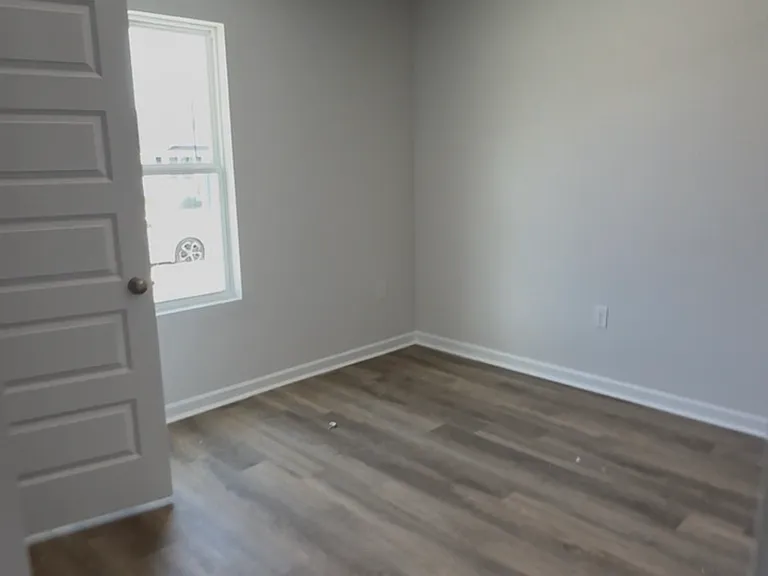 6345 Firefly Dr — Photo 6