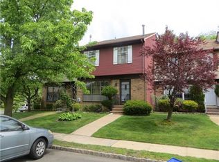 133 Pendleton Pl, Old Bridge, NJ 08857