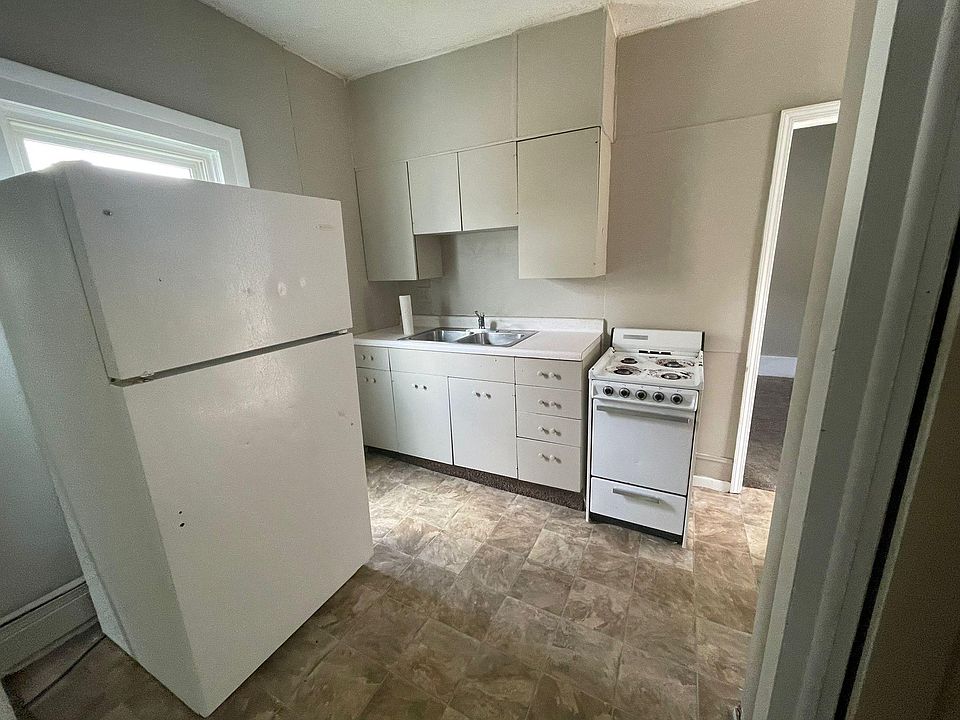 1st image of 11438 Saginaw Mount Morris St Unit 1