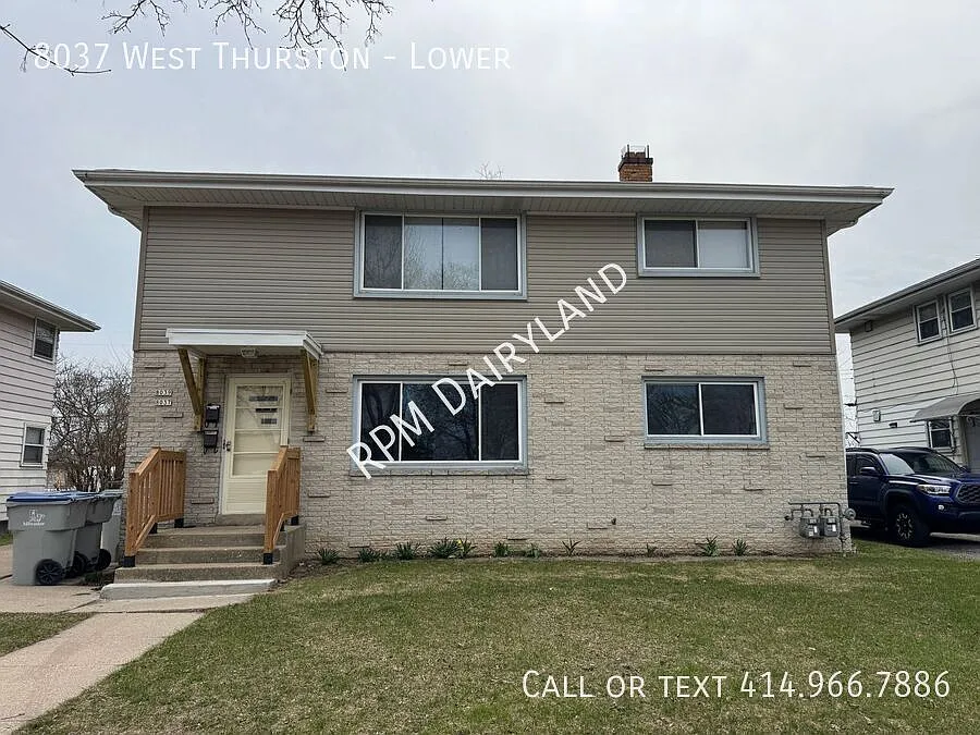 8037 W Thurston Ave photo 1