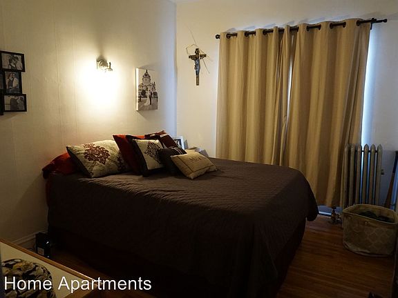 4th image of 136 Western Ave N APT 108