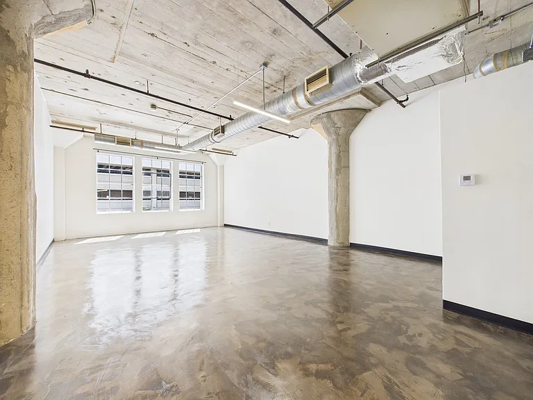 RiverFront live - Work Lofts — Photo 34