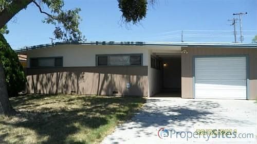 2nd image of 2307 Kenworthy Way