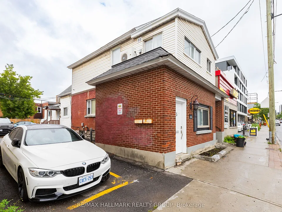 456 Bronson Ave #4