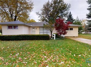 2358 County Road 216, Fremont, OH 43420
