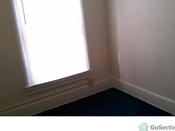2nd image of 324 S 4th St APT 4