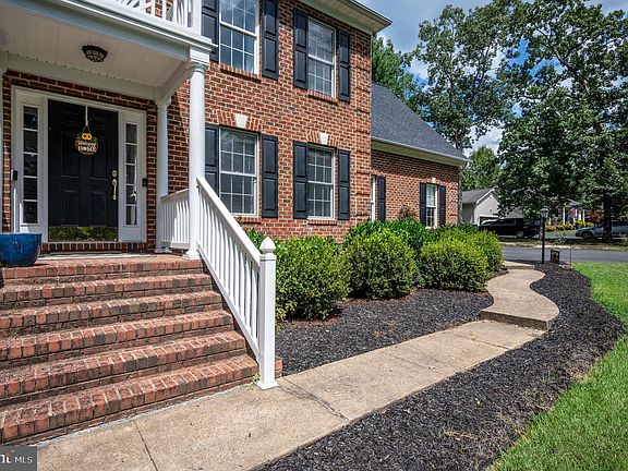 5th image of 8903 Boulevard Of The Generals Blvd