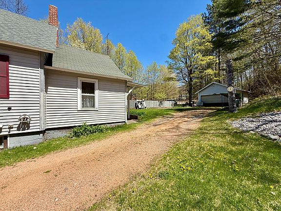 3rd image of 4508 Hill Rd