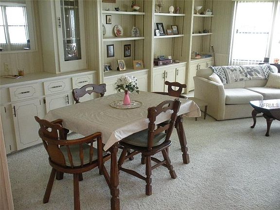 4th image of 6410 Oak Grove Dr SE