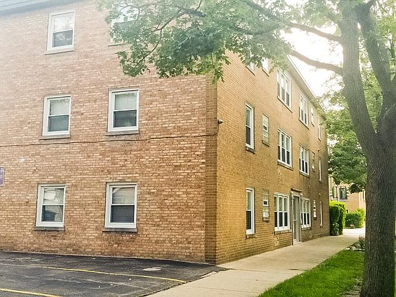 2nd image of 5759 N Kimball Ave APT 101
