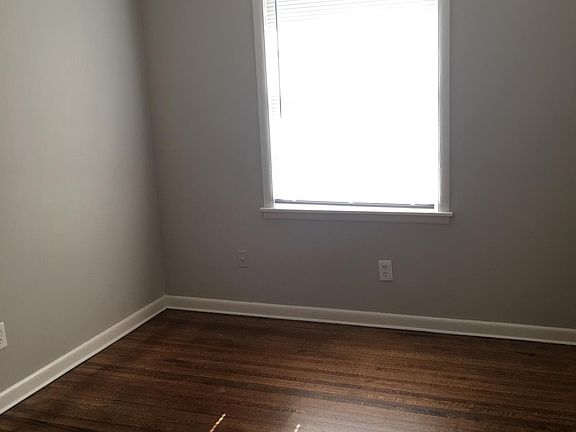 5th image of 4304 Leroy Ave