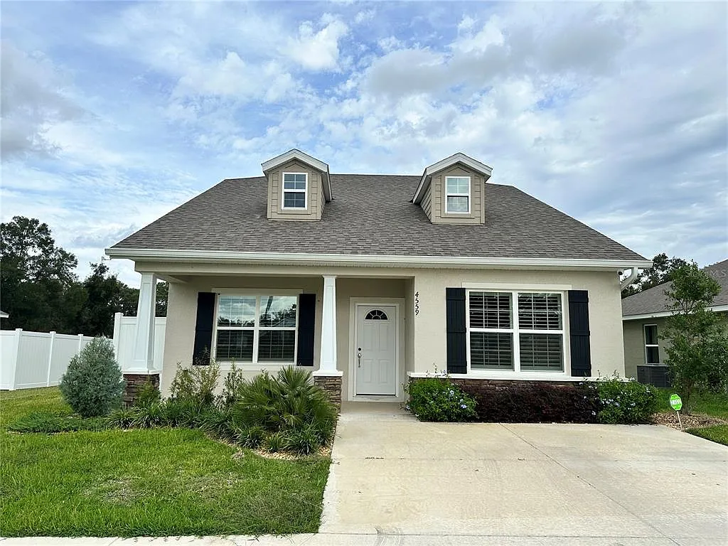 3 bed, 2.0 bath, 1788 sqft, $2,000 — Photo 4
