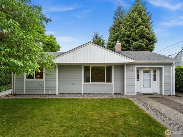 7819 28th Street W, University Place, WA 98466
