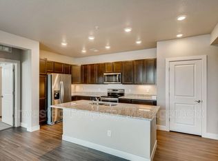 981 S Sable Blvd #202, Aurora, CO 80012