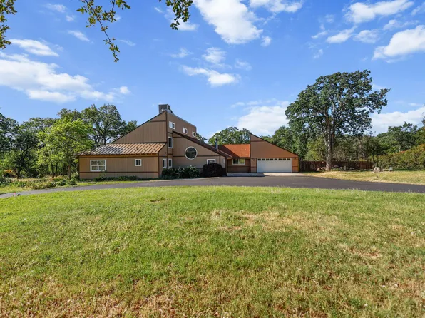 21445 Wilcox Rd, Red Bluff, CA 96080