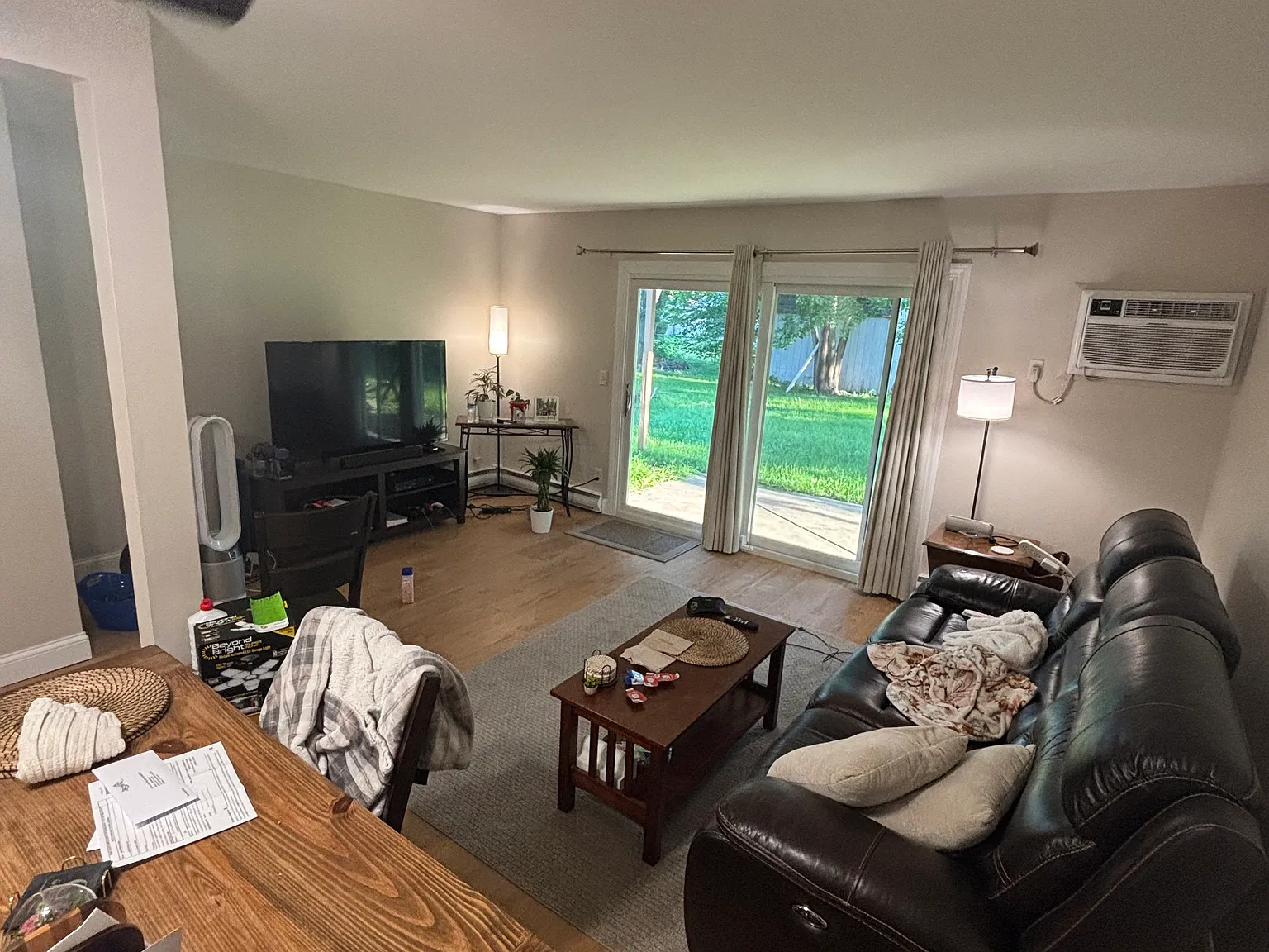 2 bed, 1.5 bath, 1100 sqft, $1,750 — Photo 3