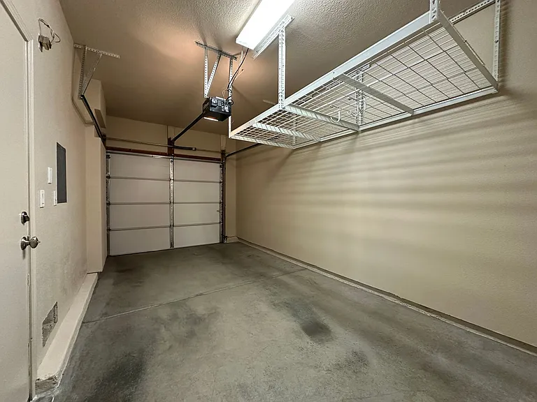 6104 Rockport Ln — Photo 25