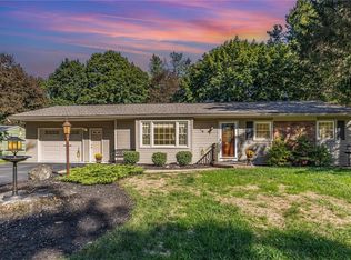 19 Crossfield Rd, Fairport, NY 14450