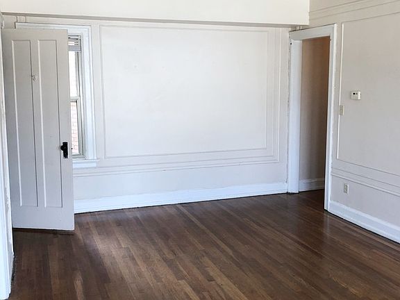 2nd image of 3726 N Meridian St APT 26