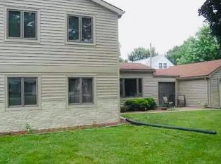 4218 18th Ave, Moline, IL 61265