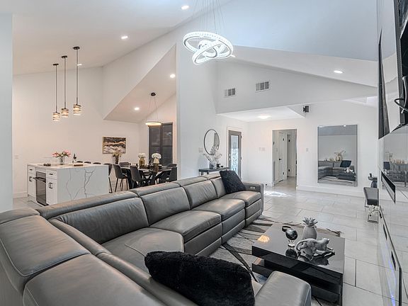 5th image of 8715 Wildforest Dr
