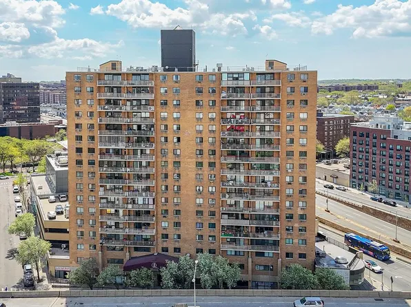 92-29 Queens Blvd #16H, Rego Park, NY 11374