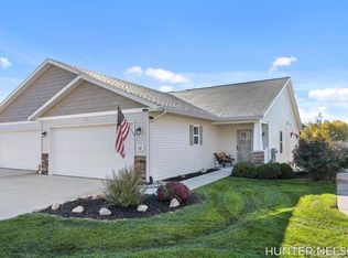 86 Homestead Acres Rd NW, Sparta, MI 49345